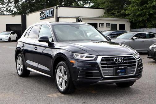 2018 Audi Q5 2.0T Premium Plus