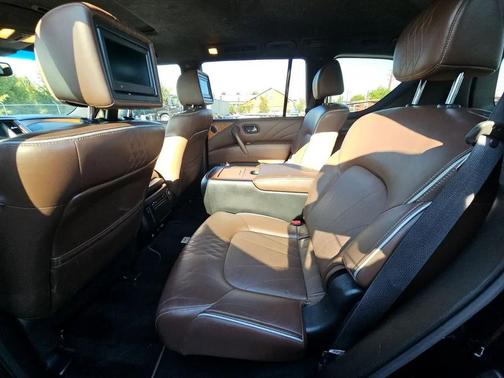 2017 INFINITI QX80 Limited