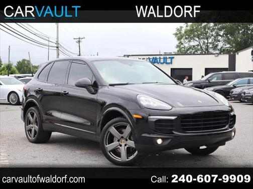 2017 Porsche Cayenne Platinum Edition