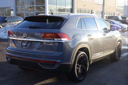 2021 Volkswagen Atlas Cross Sport 2.0T SE w/Technology