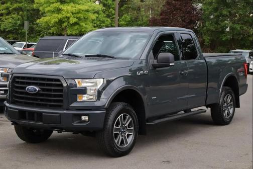 Gray 2016 Ford F-150 XLT