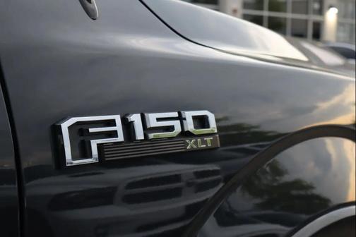 Gray 2016 Ford F-150 XLT