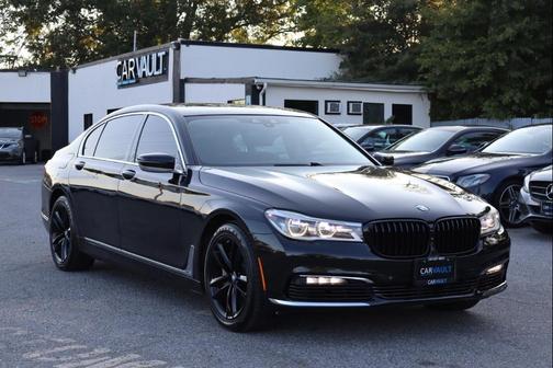 2016 BMW 750 i xDrive