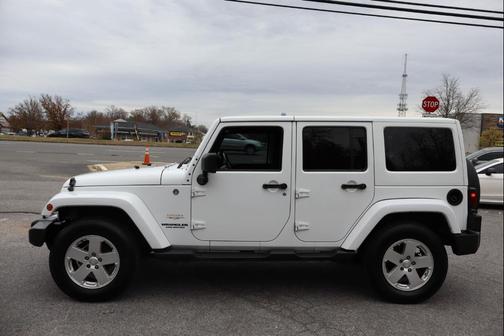 2012 Jeep Wrangler Unlimited Sahara