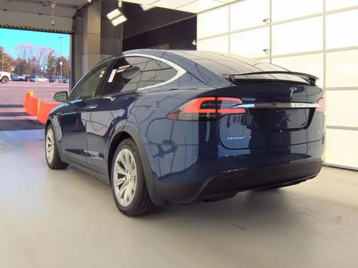 2018 Tesla Model X 100D