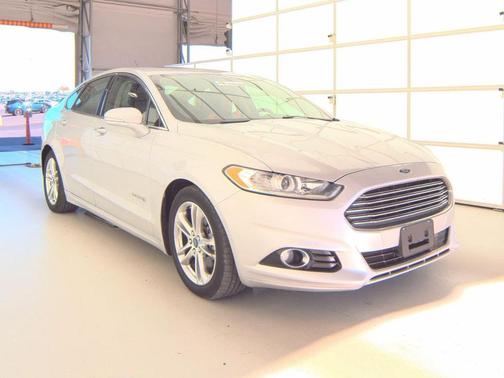 2016 Ford Fusion Hybrid Titanium