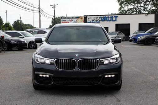 2019 BMW 740 740i 4D Sedan