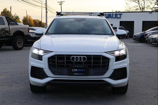 2019 Audi Q8 3.0T Premium Plus