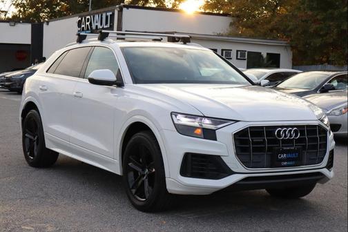 2019 Audi Q8 3.0T Premium Plus
