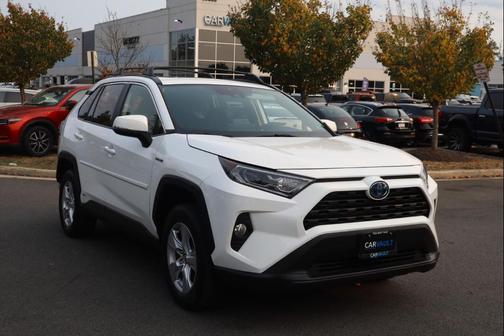 2019 Toyota RAV4 Hybrid XLE