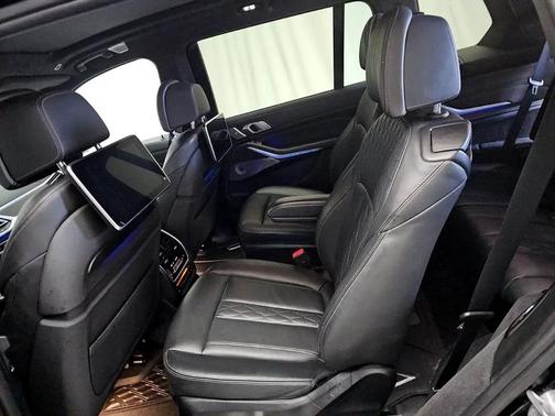 2019 BMW X7 xDrive50i