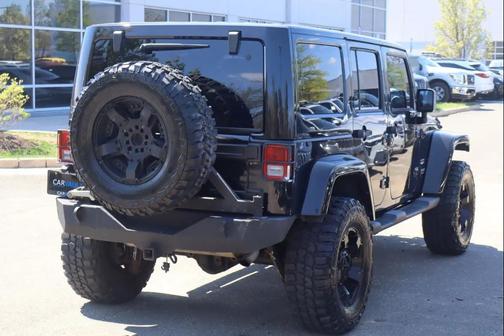 2012 Jeep Wrangler Unlimited Sahara