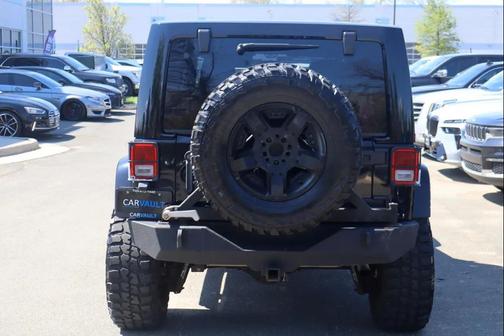 2012 Jeep Wrangler Unlimited Sahara