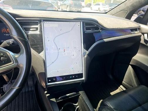 2016 Tesla Model X 75D