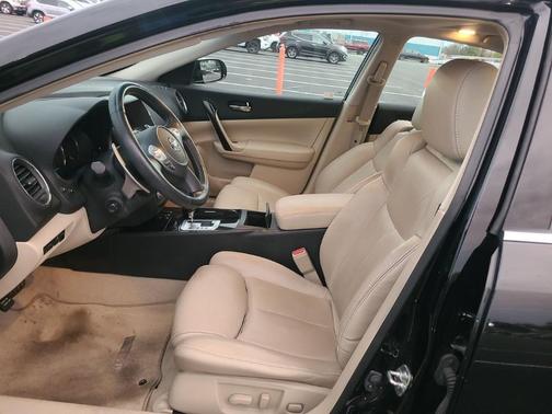 2013 Nissan Maxima SV