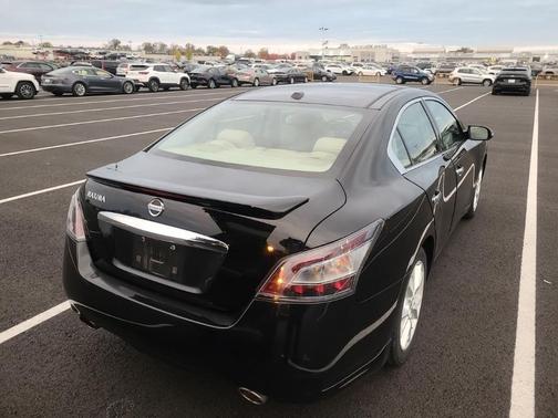 2013 Nissan Maxima SV