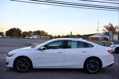 2023 Chevrolet Malibu FWD 1LT