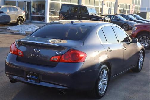 2011 INFINITI G37 Journey