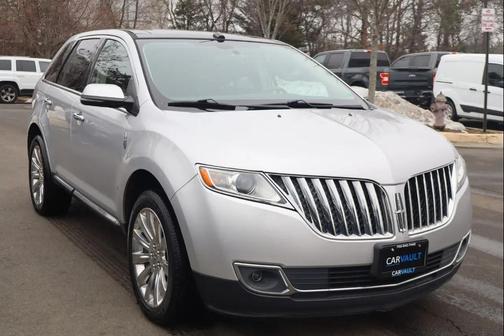 2013 Lincoln MKX Base