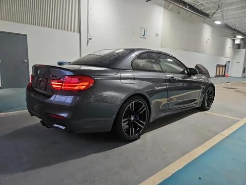 Mineral Gray Metallic 2015 BMW M4 Base