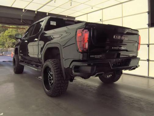 Black 2021 GMC Sierra 1500 Denali