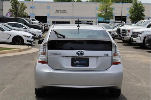 Classic Silver Metallic 2011 Toyota Prius One