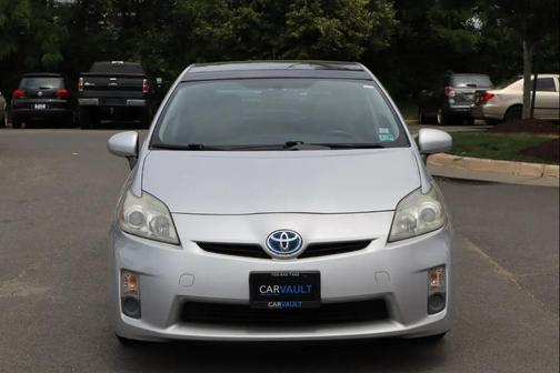 Classic Silver Metallic 2011 Toyota Prius One