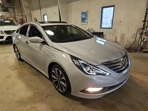 2014 Hyundai SONATA SE