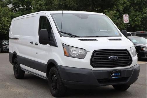 Oxford White 2017 Ford Transit-150 Base