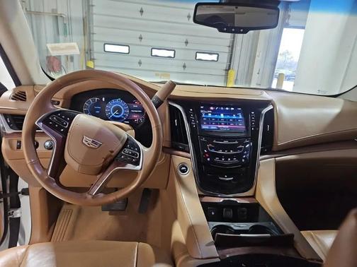 2016 Cadillac Escalade ESV Platinum