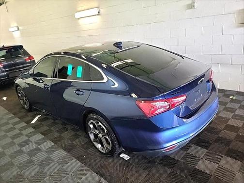 2021 Chevrolet Malibu FWD LT