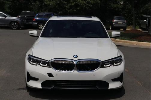 White 2019 BMW 330 xDrive