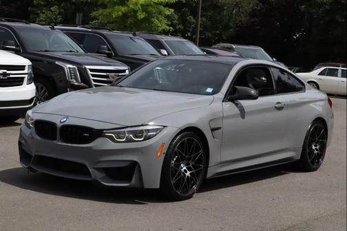 Mineral Gray Metallic 2018 BMW M4 Competition
