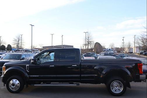 2017 Ford F-450 Lariat