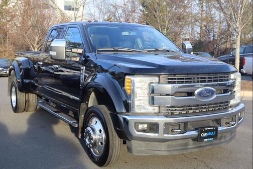 2017 Ford F-450 Lariat