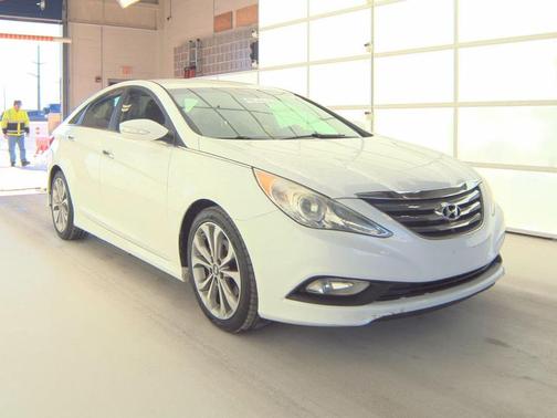 2014 Hyundai SONATA SE