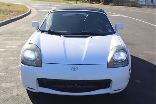 2001 Toyota MR2 2dr Conv Manual
