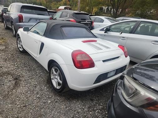 2001 Toyota MR2 2dr Conv Manual