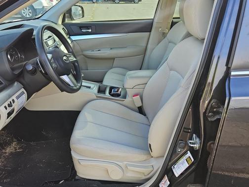 2011 Subaru Outback 2.5i