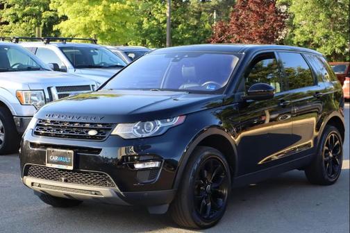 Black 2018 Land Rover Discovery Sport HSE