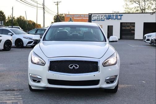 2016 INFINITI Q70L 3.7X