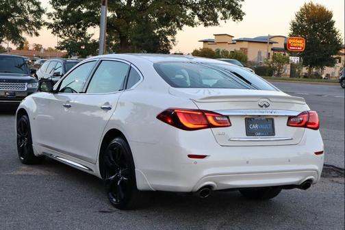 2016 INFINITI Q70L 3.7X