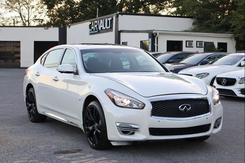 2016 INFINITI Q70L 3.7X