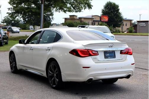 2016 INFINITI Q70L 3.7X