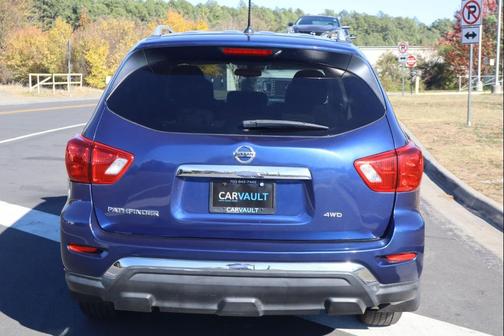 2017 Nissan Pathfinder S