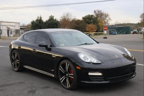 2011 Porsche Panamera 4