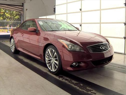 2014 INFINITI Q60 Base