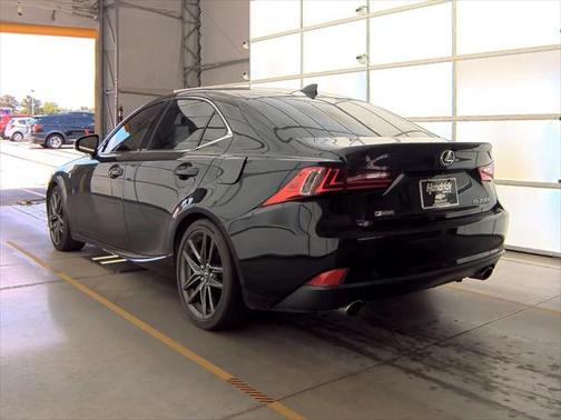 2016 Lexus IS 200t F Sport