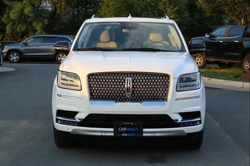Pristine White 2021 Lincoln Navigator Reserve