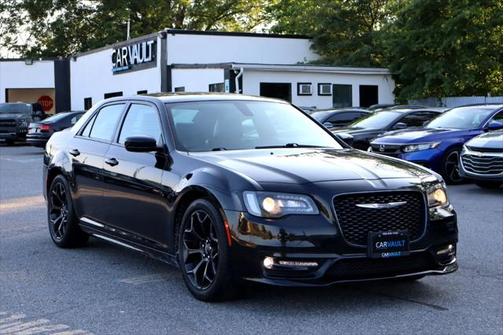 2019 Chrysler 300 S